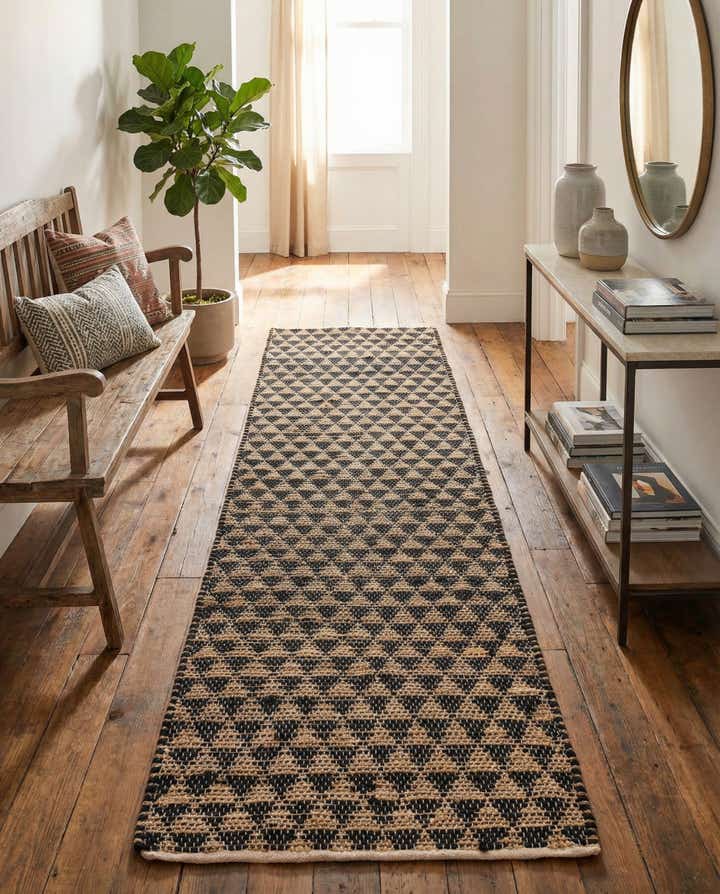 2' 7 x 10' Hand Woven Chindi Jute Runner Rug