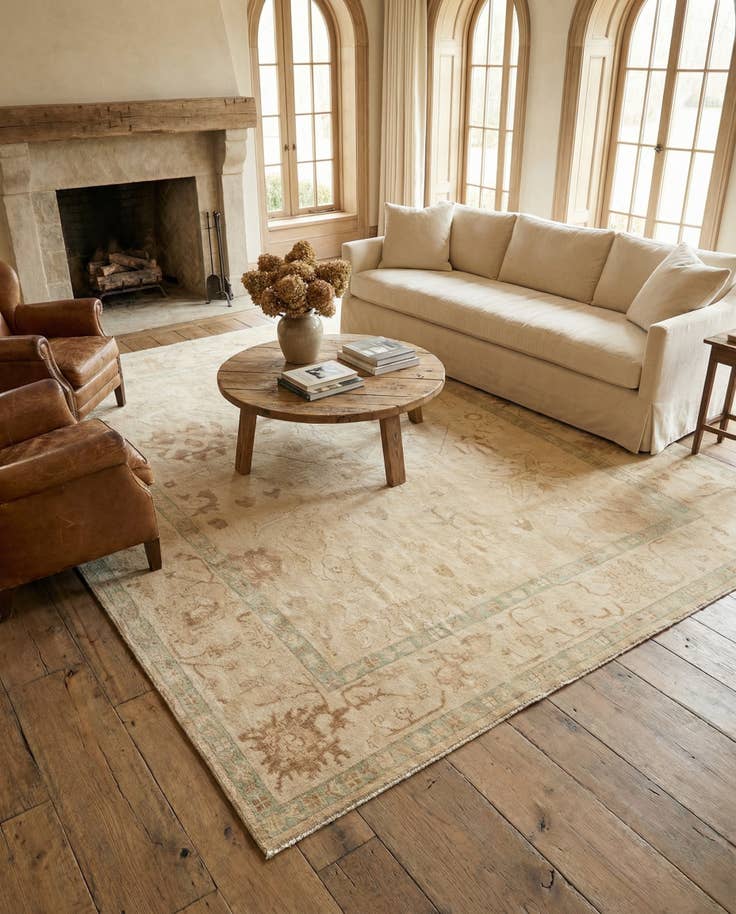 Detail image of 8' 3 x 9' 10 Hand Knotted Oushak Wool Rug