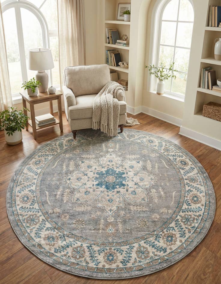 Detail image of 7' 3 x 7' 3 Viola Round Rug