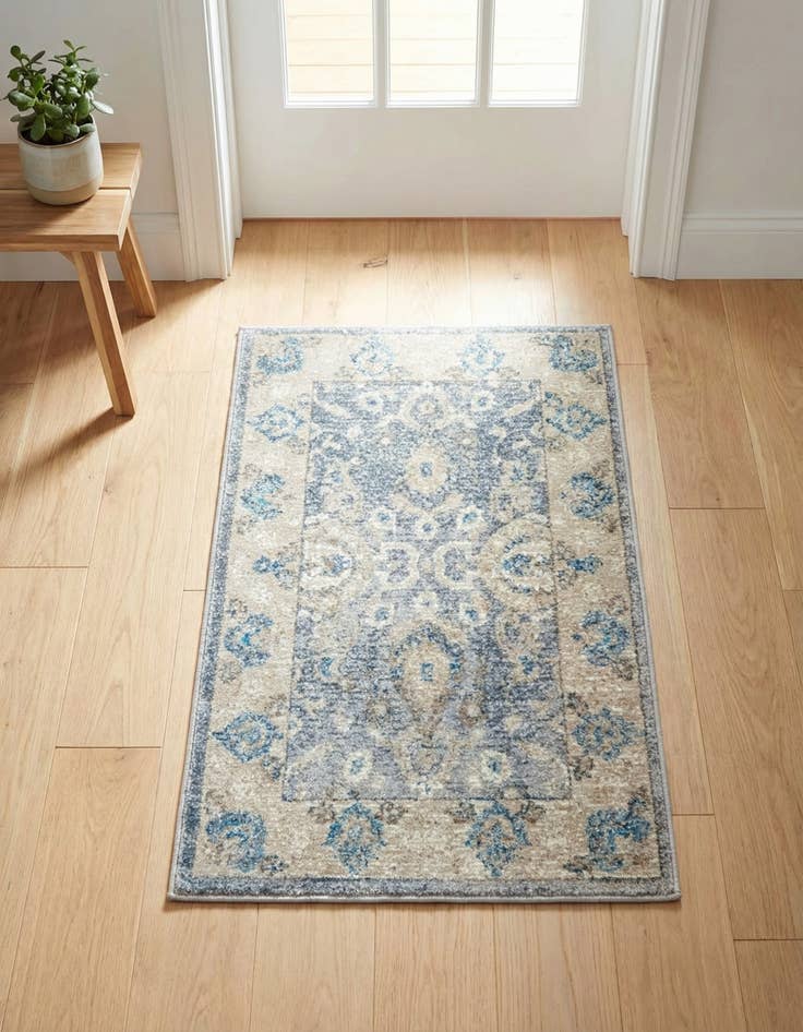 Detail image of 2' x 3' Vienna Rug