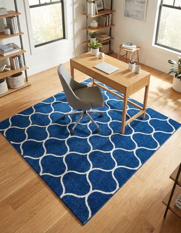 6' x 6' Lattice Frieze Square Rug