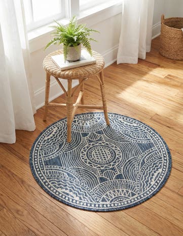 Blue Easy-Clean Traditional Indoor / Outdoor Round Rug