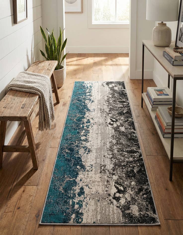 Detail image of 2' x 6' Valencia Runner Rug