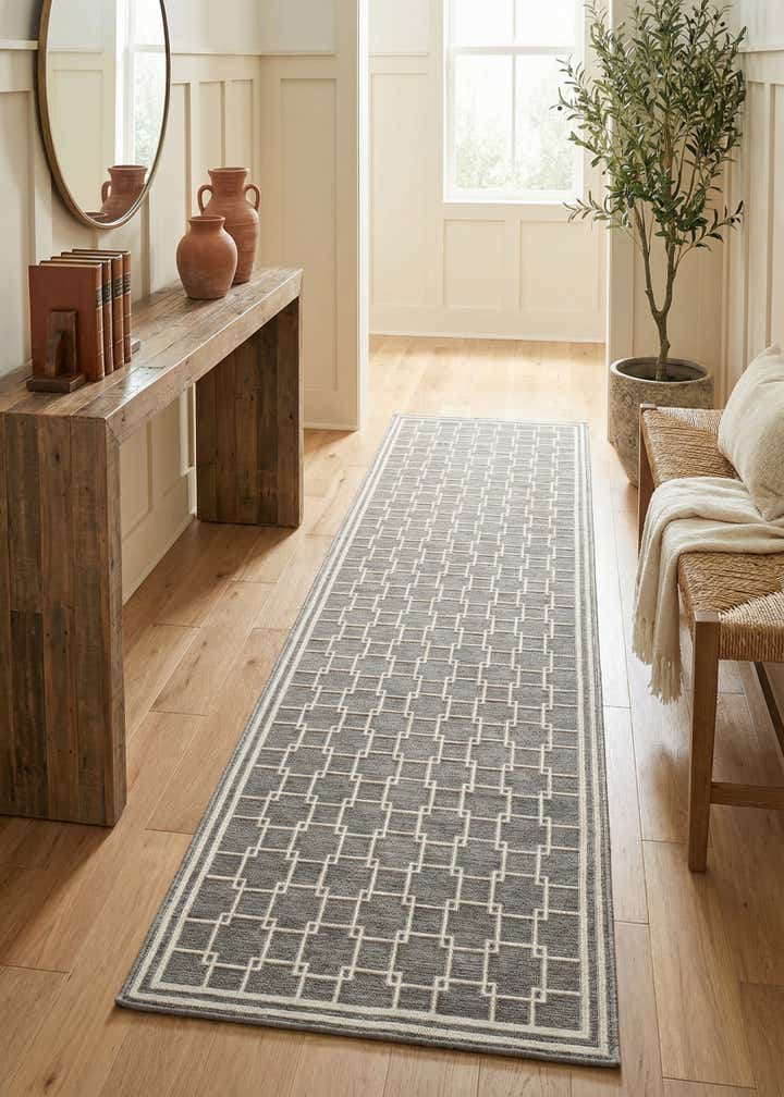 Jill Zarin 2' 7 x 12' Metropolitan Uptown Runner Rug