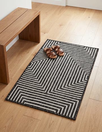 2' x 3' Easy-Clean Modern Indoor / Outdoor Rug