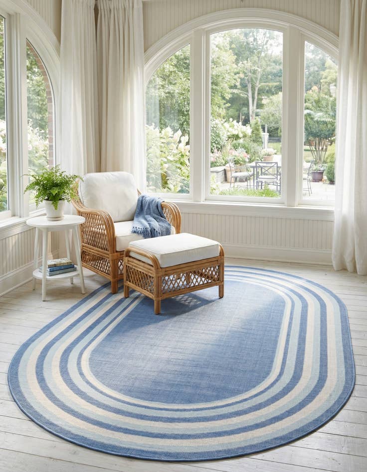 Detail image of 5' x 8' Lotus Oval Rug