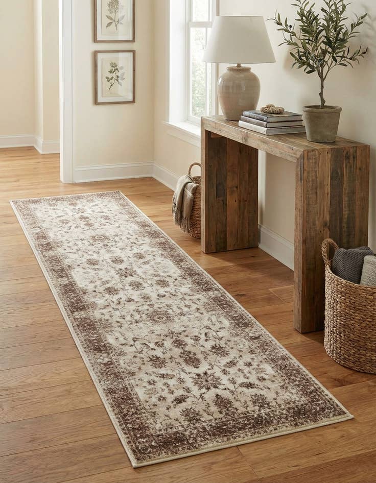 Detail image of 3' x 9' 10 Himalaya Runner Rug