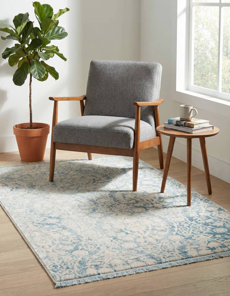 Detail image of 3' 3 x 5' 3 Modern Classical Rug