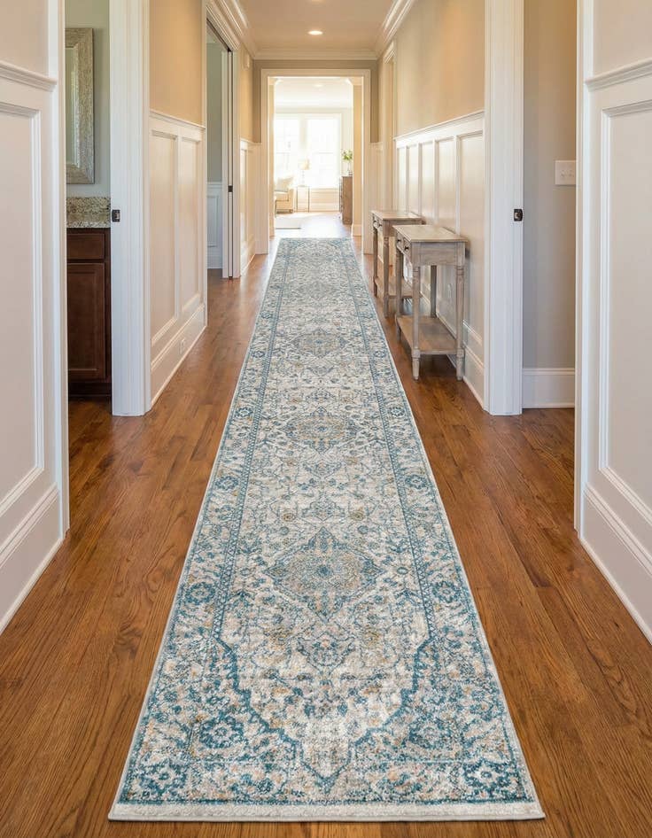 Detail image of 3' x 16' 5 Lola Runner Rug