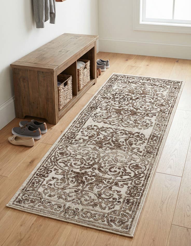 Detail image of 2' x 5' Hermitage Runner Rug