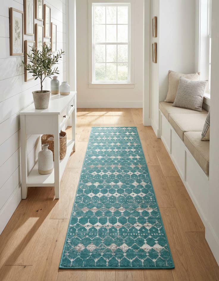 Detail image of 2' x 8' Easy-Clean Trellis Indoor / Outdoor Runner Rug