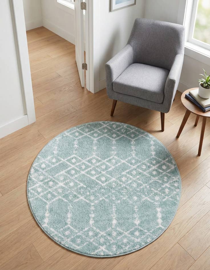 Detail image of 3' x 3' Paxon Trellis Round Rug