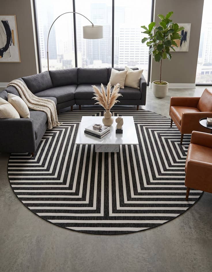 Detail image of 13' x 13' Easy-Clean Modern Indoor / Outdoor Round Rug