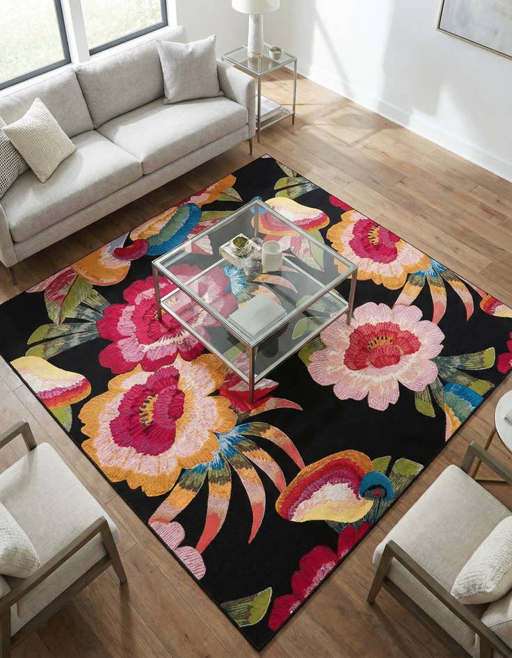 Detail image of  7' 10 x 7' 10  Washable Botanical Indoor / Outdoor Square Rug