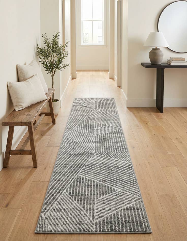 Detail image of 2' 7 x 10' Oslo Runner Rug