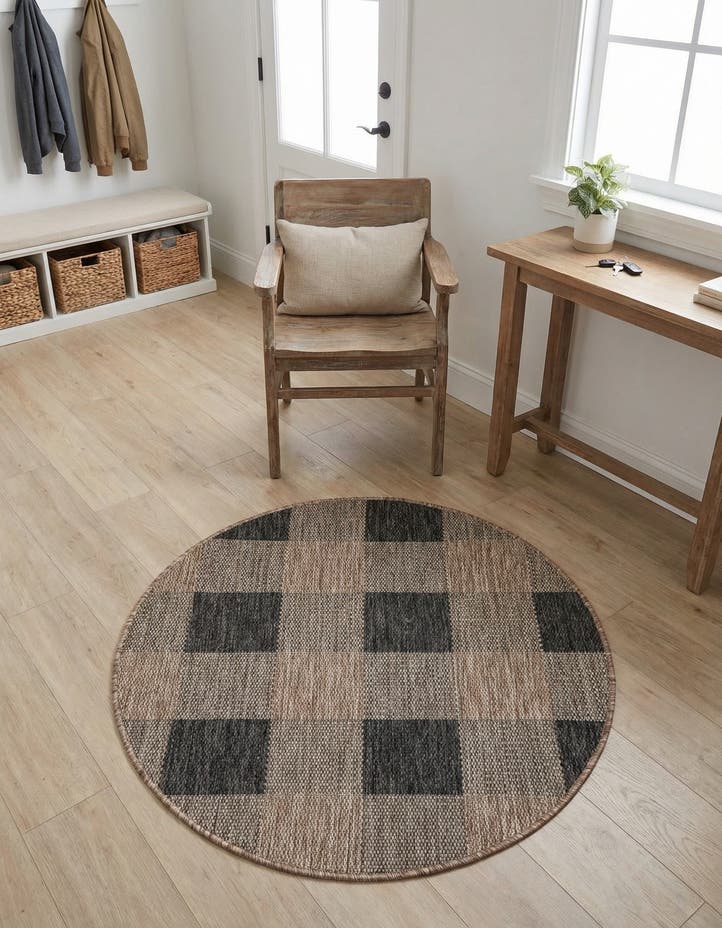 3' x 3' Easy-Clean Checkered Indoor / Outd...