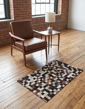2' x 3' Cowhide Leather Rug
