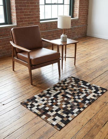 2' x 3' Cowhide Leather Rug