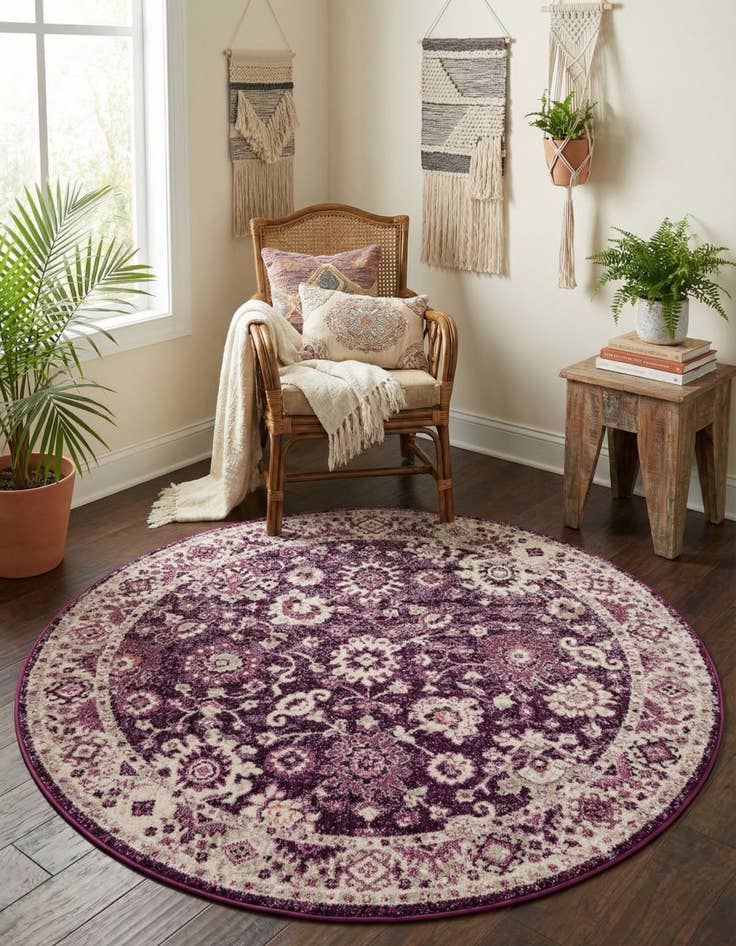 Detail image of 6' x 6' Madeline Round Rug