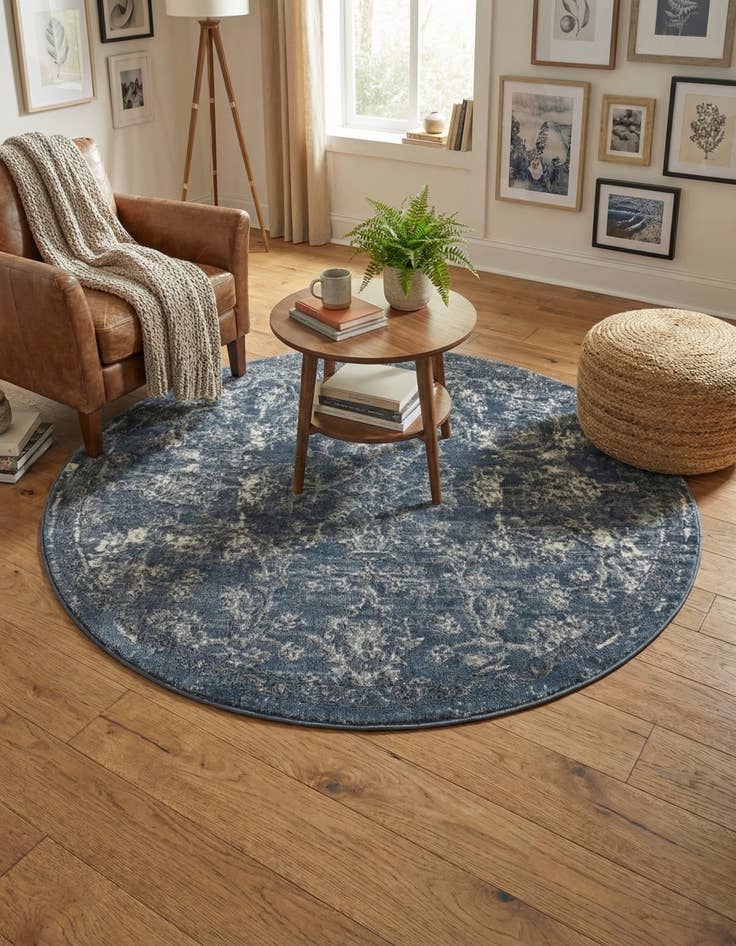 Detail image of 5' 3 x 5' 3 Oregon Round Rug