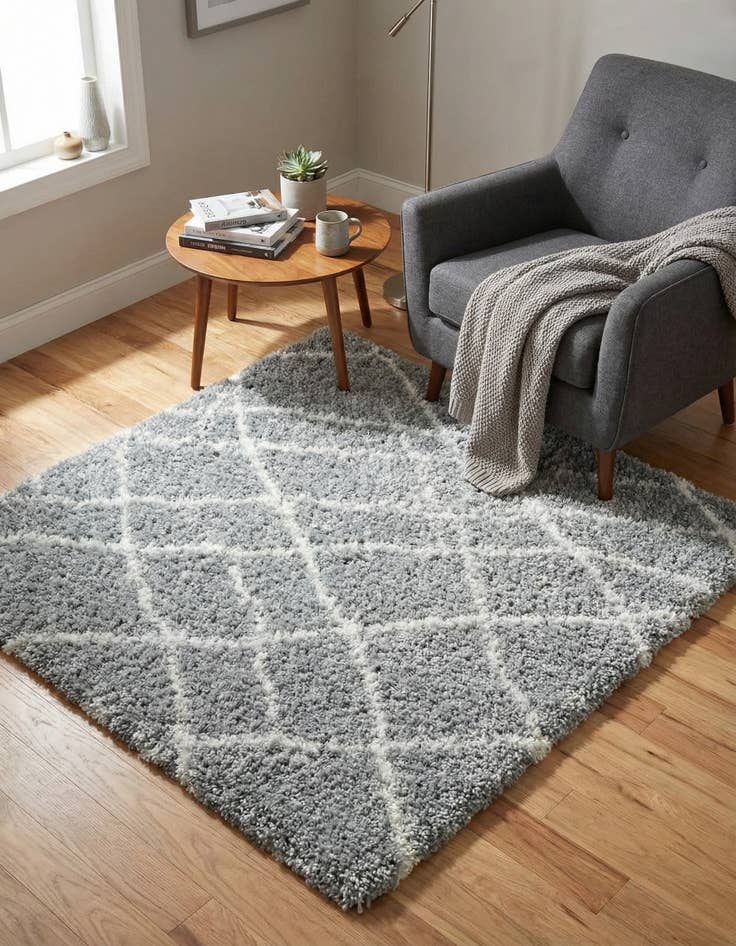 Detail image of 4' x 4' Soft Touch Shag Square Rug