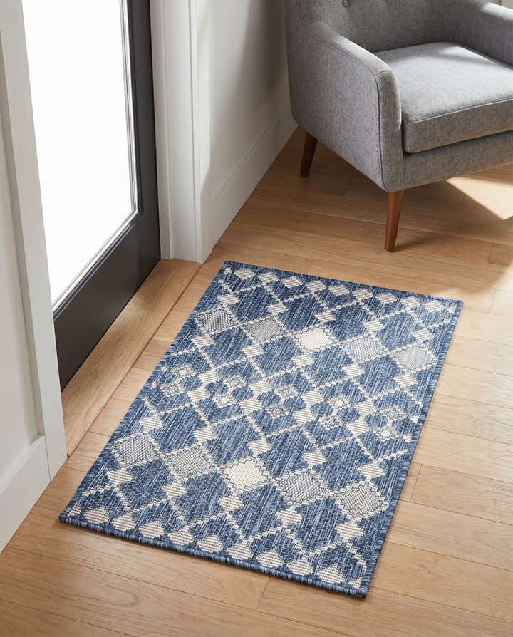 2' x 3' Easy-Clean Trellis Indoor / Outdoor Rug