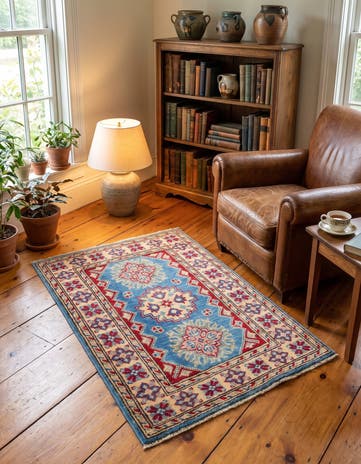 2' x 3' Hand Knotted Kazak Rug