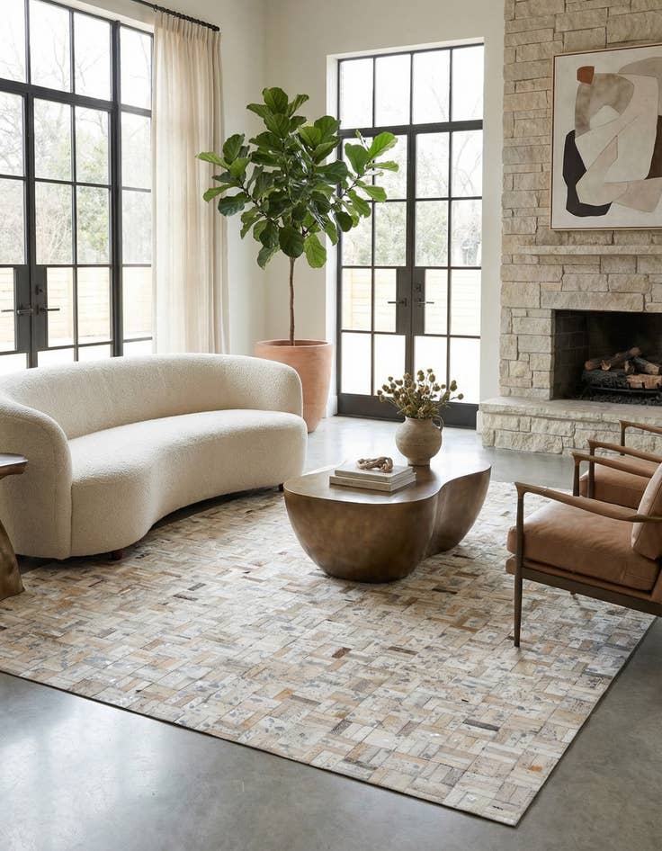 Detail image of 5' x 7' 11 Cowhide Stocks Rug