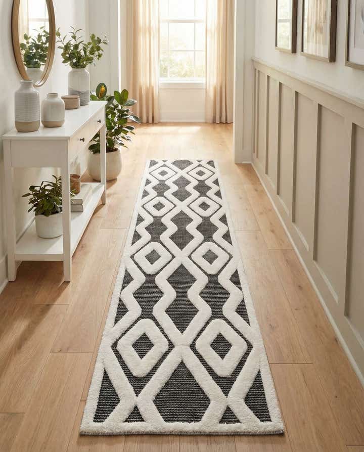 2' 7 x 12' Prismatic Runner Rug