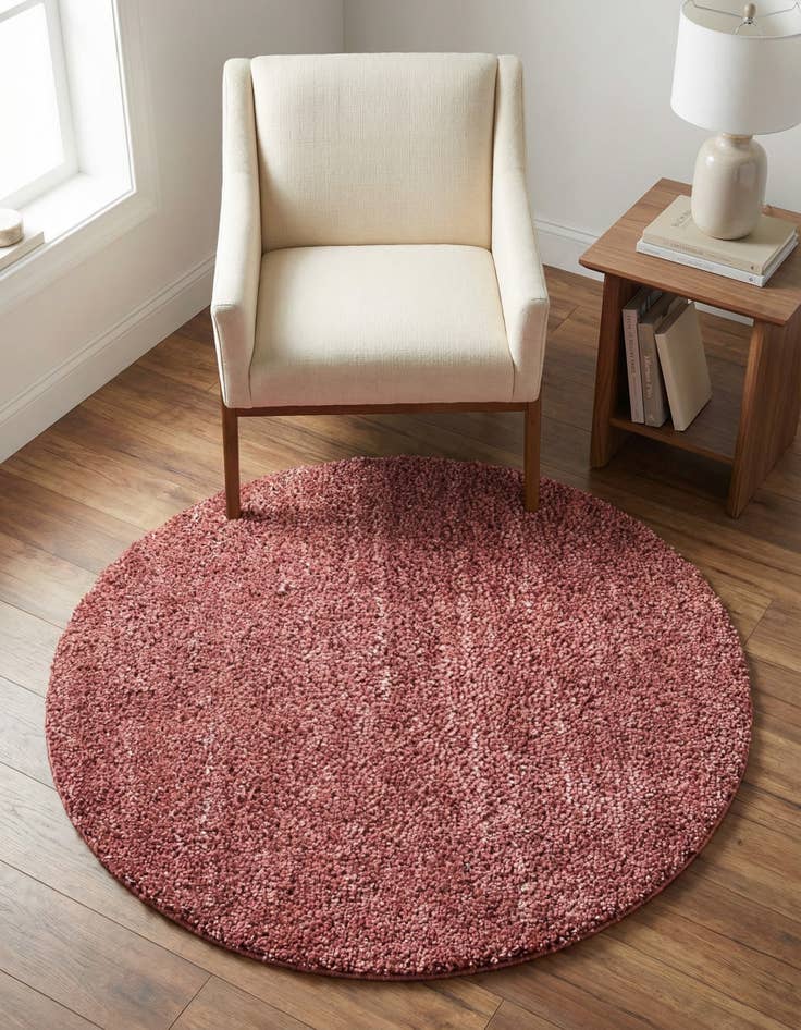Detail image of 3' 3 x 3' 3 Jill Zarin Shaggy Chic Round Rug