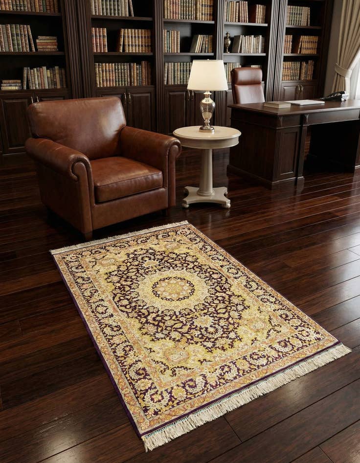 Detail image of 3' 3 x 4' 11 Ghom Silk Rug