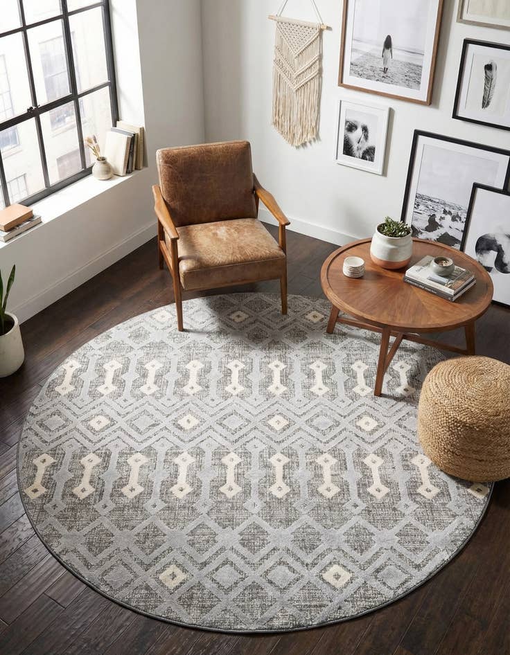 Detail image of 7' x 7' Arlo Round Rug