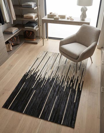 3' 1 x 5' 1 Cowhide Leather Rug