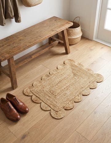2' x 3' 1 Hand Woven Scallop Braided Jute Rug