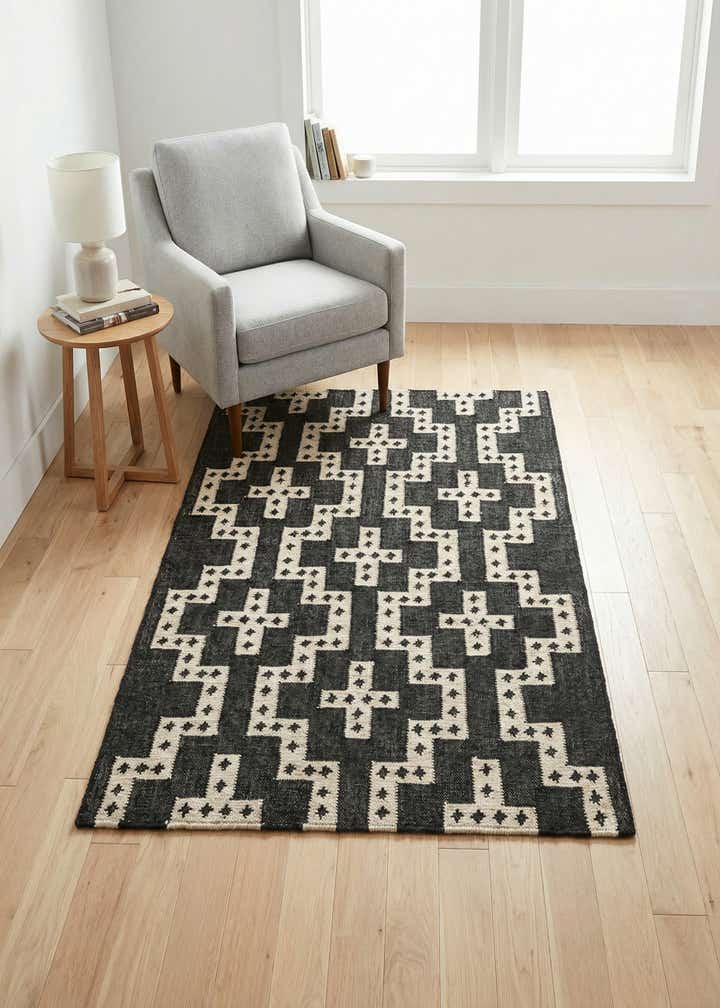 4' 1 x 6' 1 Hand Woven Kilim Wool Rug