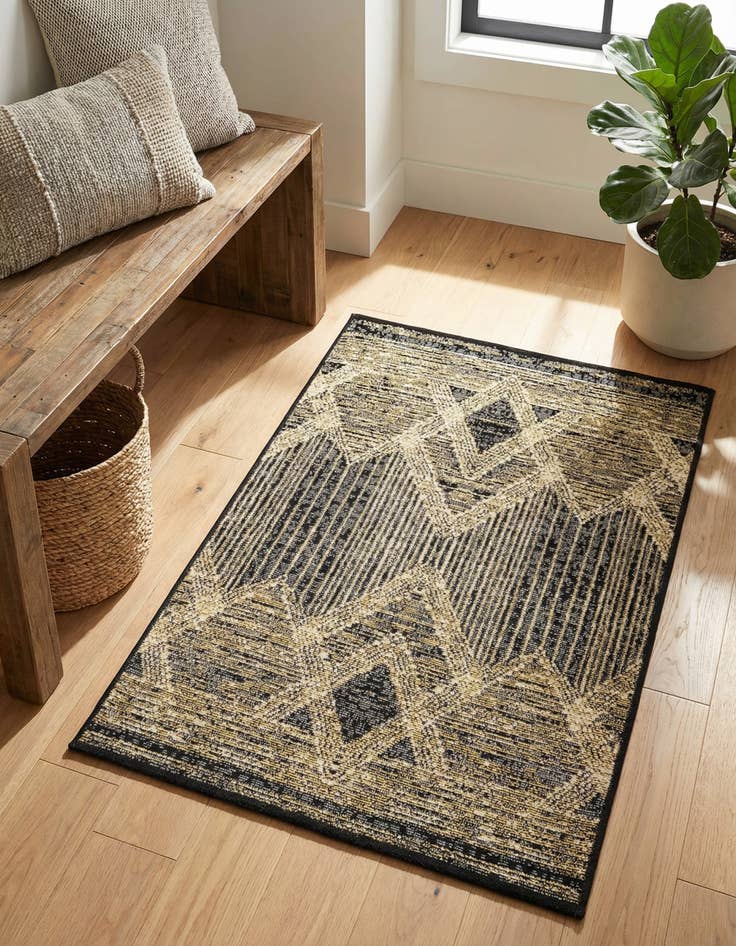 Detail image of 2' x 3'  Washable Modern Indoor / Outdoor Rug