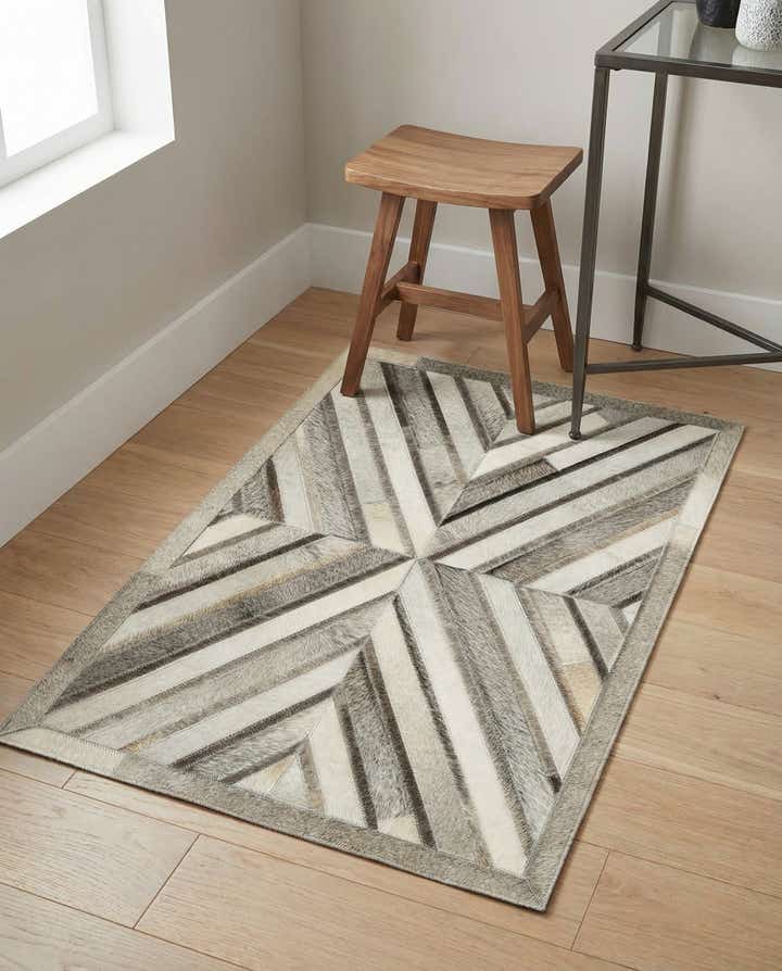 2' x 3' 1 Cowhide Leather Rug