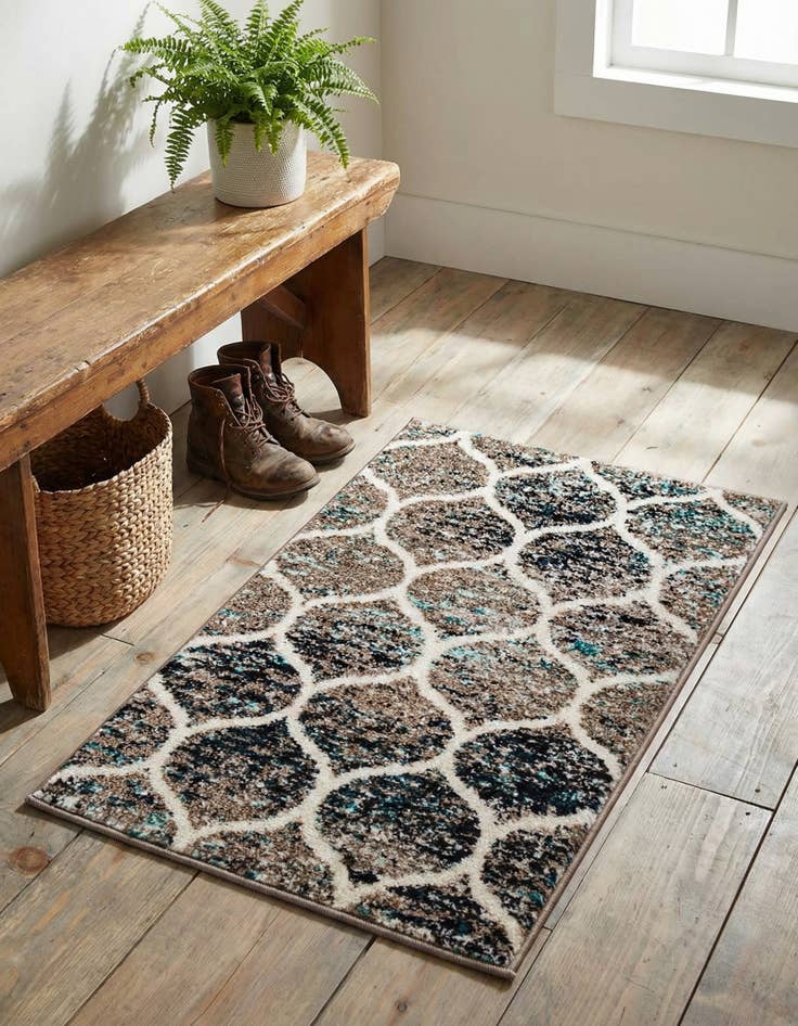 Detail image of  2' x 3' Lattice Frieze Rug