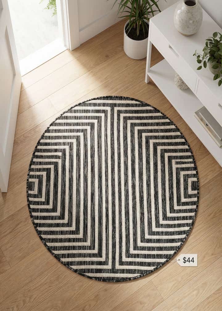 3' x 3' Easy-Clean Modern Indoor / Outdoor Round Rug