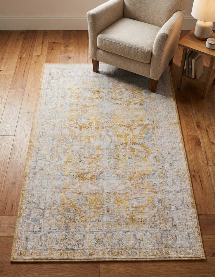 Detail image of 3' 6 x 5' 6 Timeless Rug