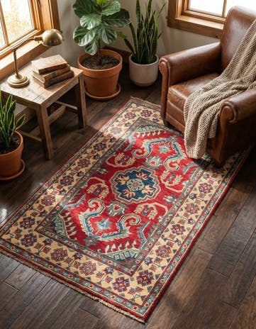 2' 8 x 4' 3 Hand Knotted Kazak Rug