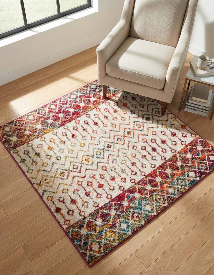 Detail image of 4' x 4' Moroccan Trellis Square Rug