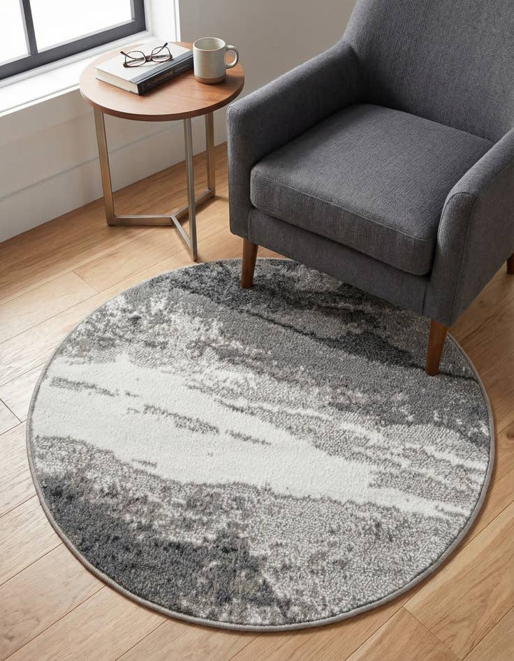 Detail image of 3' x 3' Oslo Round Rug