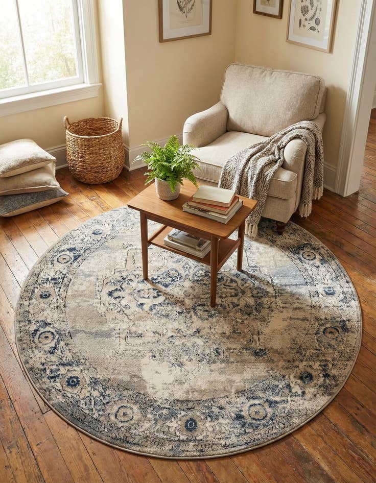 Detail image of 6' x 6' Oregon Round Rug