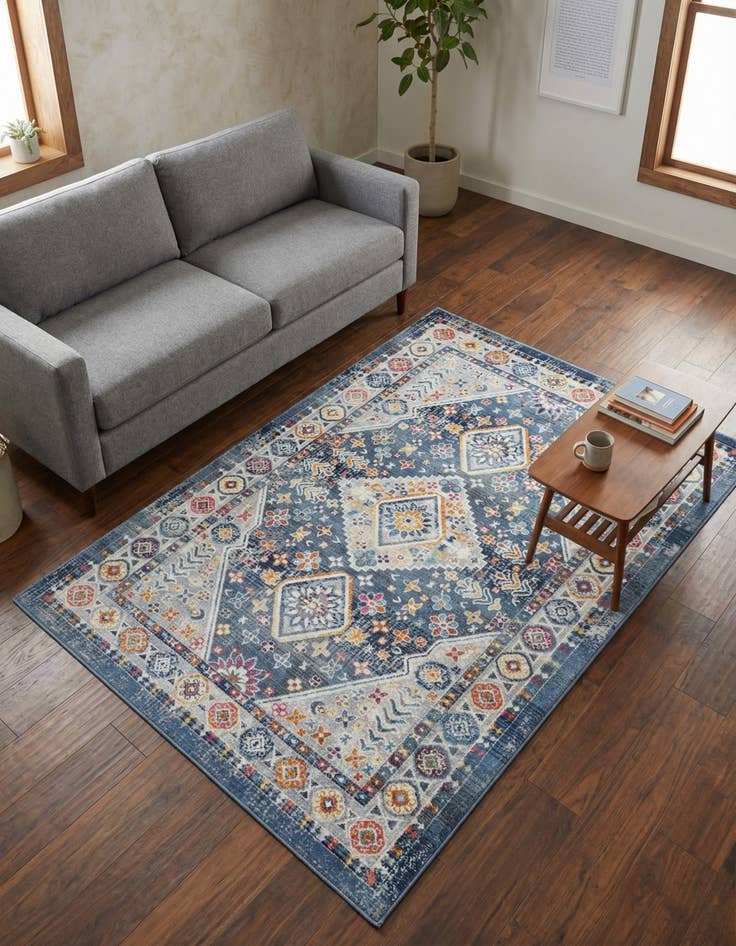 Detail image of 4' x 6' Budapest Rug