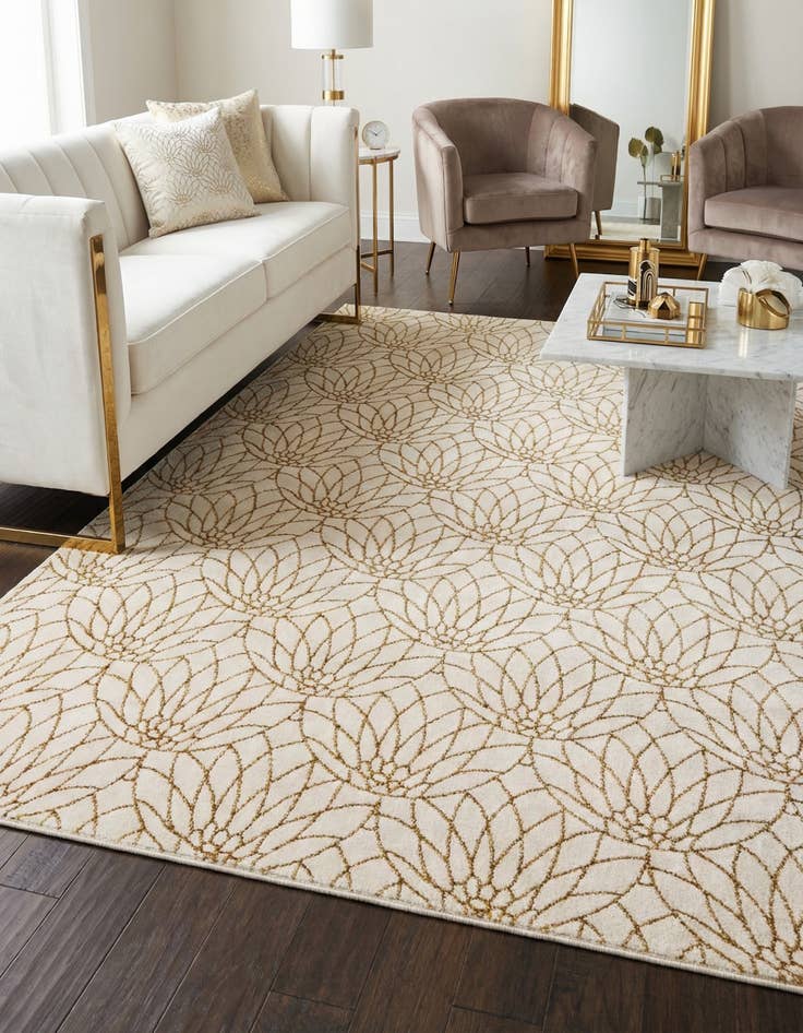 Detail image of 5' 3 x 8' Marilyn Monroe&trade; Glam Dahlia Rug