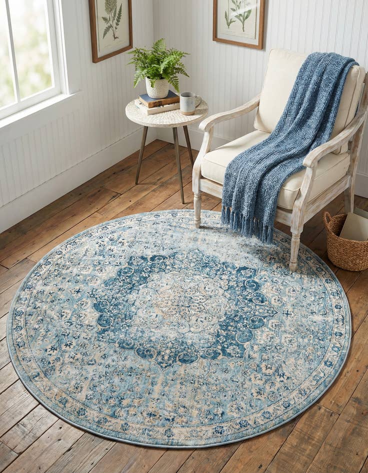 Detail image of 5' 3 x 5' 3 Newport Round Rug