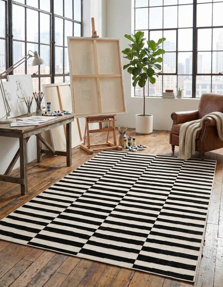 Detail image of 6' x 9' SoHo Rug