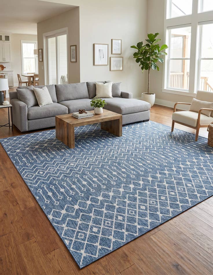Detail image of 12' x 12' Easy-Clean Lattice Indoor / Outdoor Square Rug