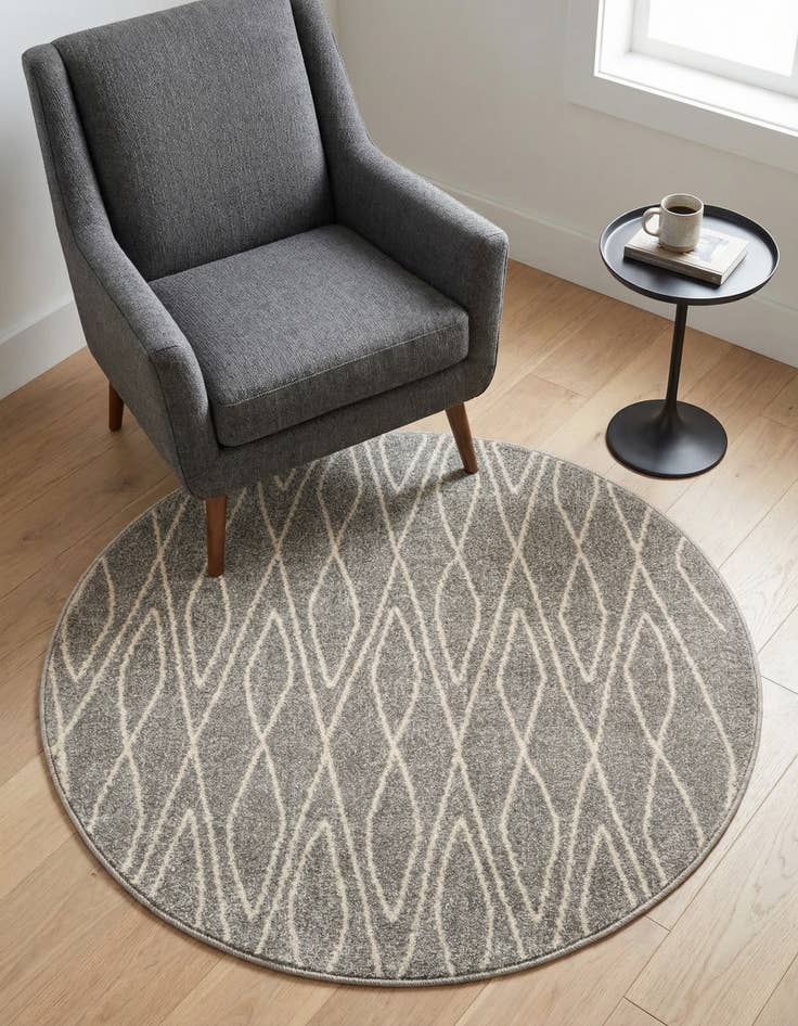 Detail image of 3' 3 x 3' 3 Tangier Round Rug